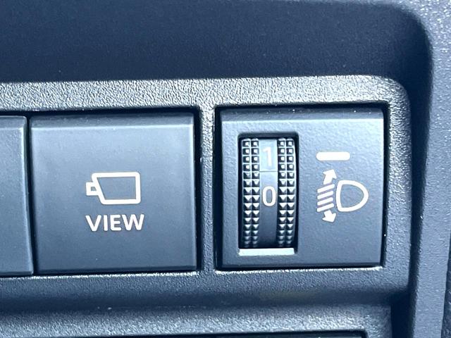 ヤリスクロス ハイブリッドＺ　全周囲カメラ　衝突被害軽減システム　レーダークルーズ　禁煙車　パワーシート　ドラレコ　スマートキー　ＬＥＤヘッド　ビルトインＥＴＣ　純正１８インチアルミ　オートハイビーム　車線逸脱警報　オートライト（35枚目）