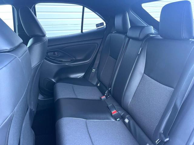 ヤリスクロス ハイブリッドＺ　全周囲カメラ　衝突被害軽減システム　レーダークルーズ　禁煙車　パワーシート　ドラレコ　スマートキー　ＬＥＤヘッド　ビルトインＥＴＣ　純正１８インチアルミ　オートハイビーム　車線逸脱警報　オートライト（46枚目）