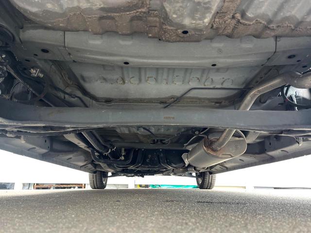 Ｎ－ＢＯＸ Ｇ・Ｌパッケージ　電動スライドドア　ＳＤナビ　バックカメラ　禁煙車　スマートキー　純正１４インチアルミ　オートエアコン　ＣＤ　地デジ　横滑り防止装置　電動格納ミラー　ドアバイザー　パワーステアリング　パワーウィンドウ（18枚目）