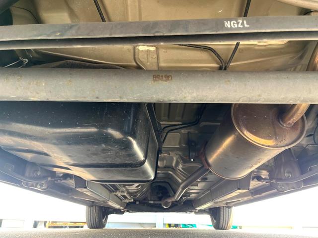 ����肪���ꂢ�Ȃ����ɁA�h�K���H�̎{�H���I�X�X���B�~��n��͂������A���ݕ��ɂ��Z���̕���A��Ń}�����E�E�B���^�[�X�|�[�c���������ɂ��D�]���������Ă���܂��B