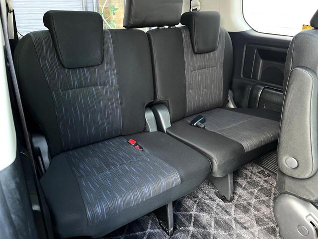 ノア Ｓｉ　サンルーフ　電動スライドドア　ＳＤナビ　バックカメラ　スマートキー　ＨＩＤヘッド　ビルトインＥＴＣ　パドルシフト　純正１６インチアルミ　オートライト　オートエアコン　Ｂｌｕｅｔｏｏｔｈ（10枚目）