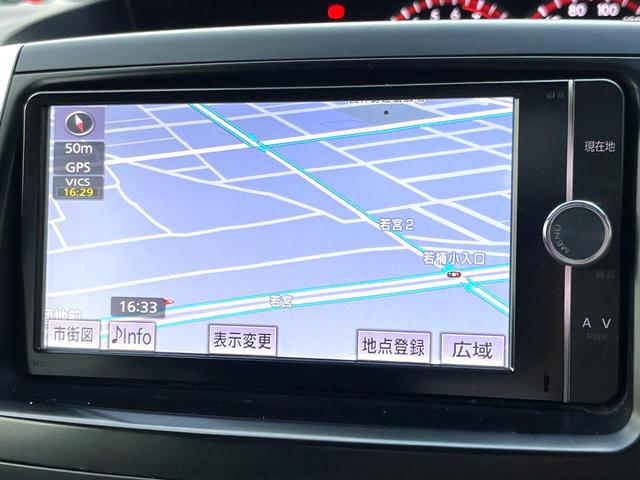 ノア Ｓｉ　サンルーフ　電動スライドドア　ＳＤナビ　バックカメラ　スマートキー　ＨＩＤヘッド　ビルトインＥＴＣ　パドルシフト　純正１６インチアルミ　オートライト　オートエアコン　Ｂｌｕｅｔｏｏｔｈ（21枚目）