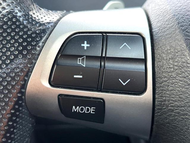 ノア Ｓｉ　サンルーフ　電動スライドドア　ＳＤナビ　バックカメラ　スマートキー　ＨＩＤヘッド　ビルトインＥＴＣ　パドルシフト　純正１６インチアルミ　オートライト　オートエアコン　Ｂｌｕｅｔｏｏｔｈ（26枚目）