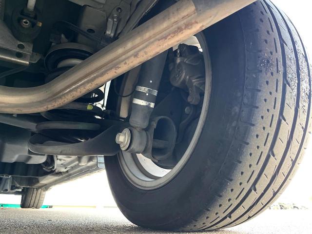 ノア Ｓｉ　サンルーフ　電動スライドドア　ＳＤナビ　バックカメラ　スマートキー　ＨＩＤヘッド　ビルトインＥＴＣ　パドルシフト　純正１６インチアルミ　オートライト　オートエアコン　Ｂｌｕｅｔｏｏｔｈ（54枚目）