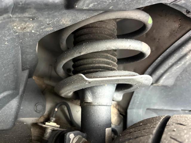 セレナ ｅ－パワー　ハイウェイスターＶ　両側電動ドア　全周囲カメラ　レーダークルーズ　禁煙車　ドラレコ　スマートキー　ＬＥＤヘッド　ビルトインＥＴＣ　純正１６インチアルミ　オートライト　オートエアコン　リアエアコン　Ｂｌｕｅｔｏｏｔｈ（20枚目）