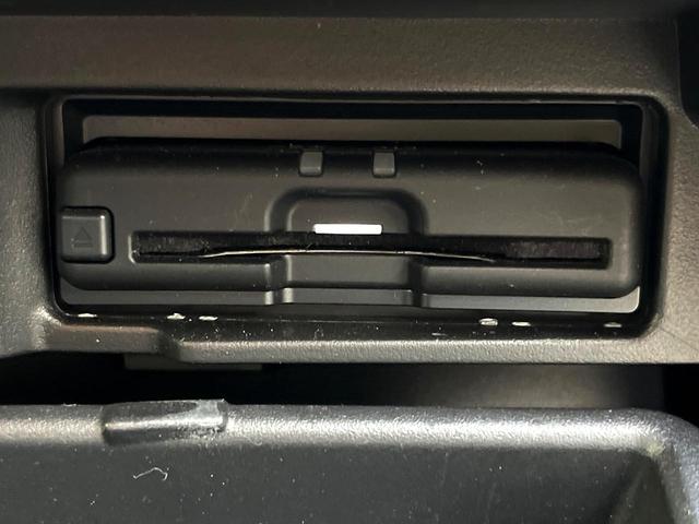 セレナ ｅ－パワー　ハイウェイスターＶ　両側電動ドア　全周囲カメラ　レーダークルーズ　禁煙車　ドラレコ　スマートキー　ＬＥＤヘッド　ビルトインＥＴＣ　純正１６インチアルミ　オートライト　オートエアコン　リアエアコン　Ｂｌｕｅｔｏｏｔｈ（29枚目）