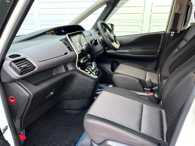 セレナ ｅ－パワー　ハイウェイスターＶ　両側電動ドア　全周囲カメラ　レーダークルーズ　禁煙車　ドラレコ　スマートキー　ＬＥＤヘッド　ビルトインＥＴＣ　純正１６インチアルミ　オートライト　オートエアコン　リアエアコン　Ｂｌｕｅｔｏｏｔｈ（38枚目）