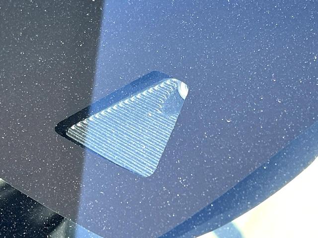 �y��-�`�b�s�h�u�d�r�d�m�r�d�z���s���ɑO���̎ԗ�����F�����A�Փ˂������Ȏ��͌x��ƃu���[�L�ŏՓˉ���Ɣ�Q�y�����A�V�X�g�B�����S�Ƀh���C�u�����y���݂��������܂��B