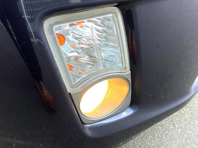 プリウス Ｓ　ＬＥＤエディション　純正ナビ　バックカメラ　ＬＥＤヘッドライト　ビルトインＥＴＣ　純正１５インチアルミ　オートライト　オートエアコン　ＣＤ　地デジ　Ｂｌｕｅｔｏｏｔｈ再生　スマートキー（35枚目）