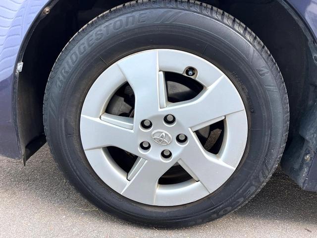 プリウス Ｓ　ＬＥＤエディション　純正ナビ　バックカメラ　ＬＥＤヘッドライト　ビルトインＥＴＣ　純正１５インチアルミ　オートライト　オートエアコン　ＣＤ　地デジ　Ｂｌｕｅｔｏｏｔｈ再生　スマートキー（44枚目）