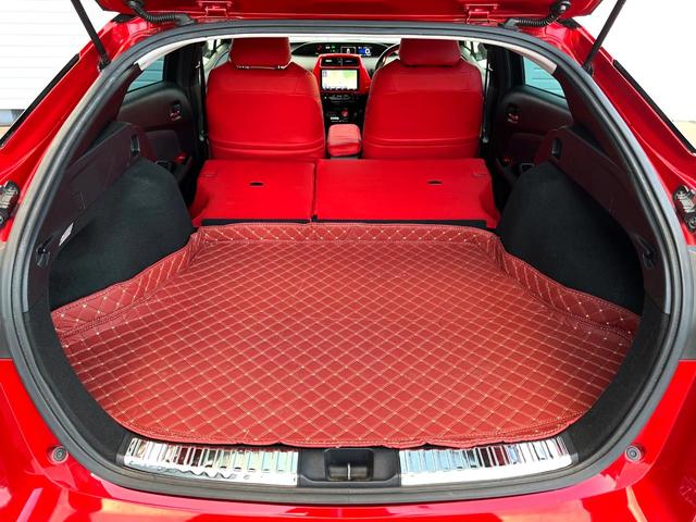 プリウス Ｓ　モデリスタエアロ　純正ナビ　レーダークルーズ　ドラレコ　コーナーセンサー　スマートキー　ＬＥＤヘッドライト　ＥＴＣ　オートライト　純正１７インチＡＷ　Ｂｌｕｅｔｏｏｔｈ再生　ＣＤ／ＤＶＤ再生　フルセグ（11枚目）