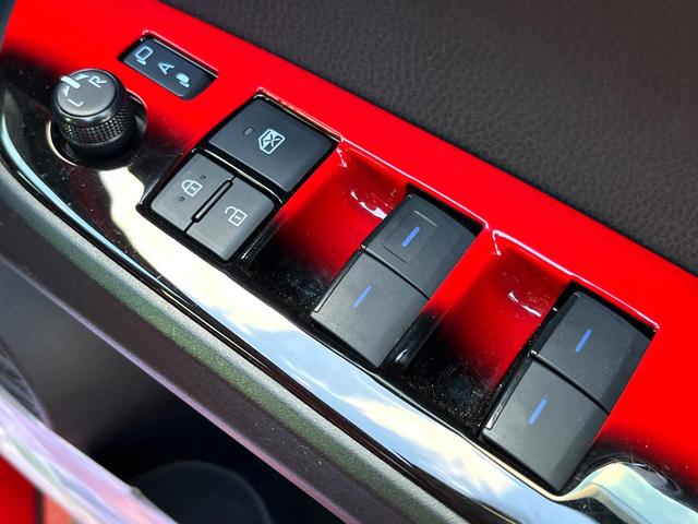 プリウス Ｓ　モデリスタエアロ　純正ナビ　レーダークルーズ　ドラレコ　コーナーセンサー　スマートキー　ＬＥＤヘッドライト　ＥＴＣ　オートライト　純正１７インチＡＷ　Ｂｌｕｅｔｏｏｔｈ再生　ＣＤ／ＤＶＤ再生　フルセグ（33枚目）