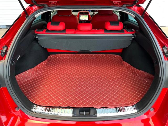 プリウス Ｓ　モデリスタエアロ　純正ナビ　レーダークルーズ　ドラレコ　コーナーセンサー　スマートキー　ＬＥＤヘッドライト　ＥＴＣ　オートライト　純正１７インチＡＷ　Ｂｌｕｅｔｏｏｔｈ再生　ＣＤ／ＤＶＤ再生　フルセグ（42枚目）