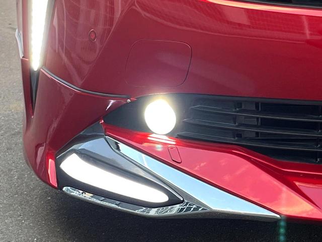 プリウス Ｓ　モデリスタエアロ　純正ナビ　レーダークルーズ　ドラレコ　コーナーセンサー　スマートキー　ＬＥＤヘッドライト　ＥＴＣ　オートライト　純正１７インチＡＷ　Ｂｌｕｅｔｏｏｔｈ再生　ＣＤ／ＤＶＤ再生　フルセグ（52枚目）