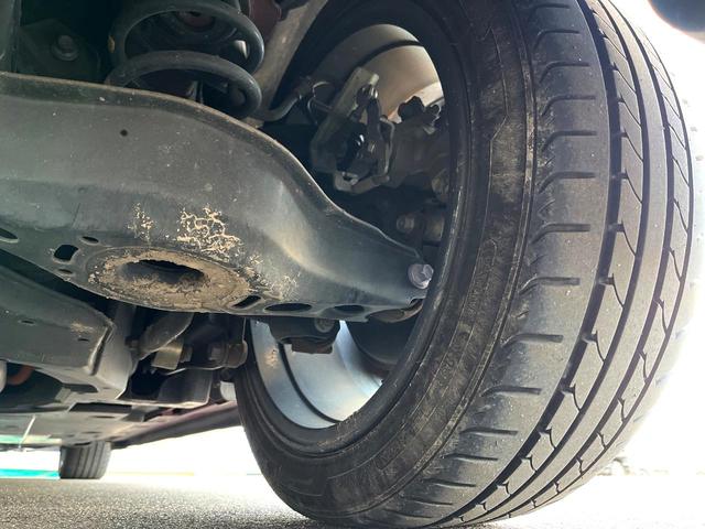 プリウス Ｓ　モデリスタエアロ　純正ナビ　レーダークルーズ　ドラレコ　コーナーセンサー　スマートキー　ＬＥＤヘッドライト　ＥＴＣ　オートライト　純正１７インチＡＷ　Ｂｌｕｅｔｏｏｔｈ再生　ＣＤ／ＤＶＤ再生　フルセグ（55枚目）