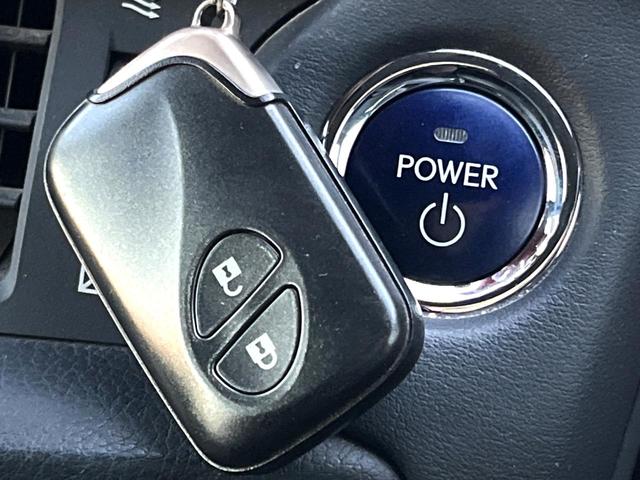 �y�X�}�[�g�L�[�z�J�o����|�P�b�g�ɓ��ꂽ�܂܂ł��h�A�̎{���E�������\�ȃX�}�[�g�L�[�𑕔��B�G���W���̃I���E�I�t�����J�M�����o���K�v����������Ƃ��Ă��֗��ł���