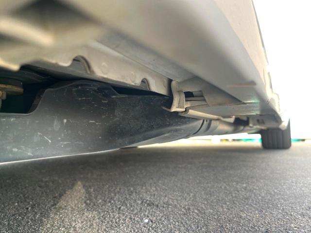 ＩＳ ＩＳ３００ｈ　バージョンＬ　純正ナビ　バックカメラ　サンルーフ　衝突被害軽減システム　レーダークルーズ　レザーシート　前席シートエアコン　パワーシート　コーナーセンサー　スマートキー　ＬＥＤヘッド　ＥＴＣ　純正１７インチアルミ（60枚目）