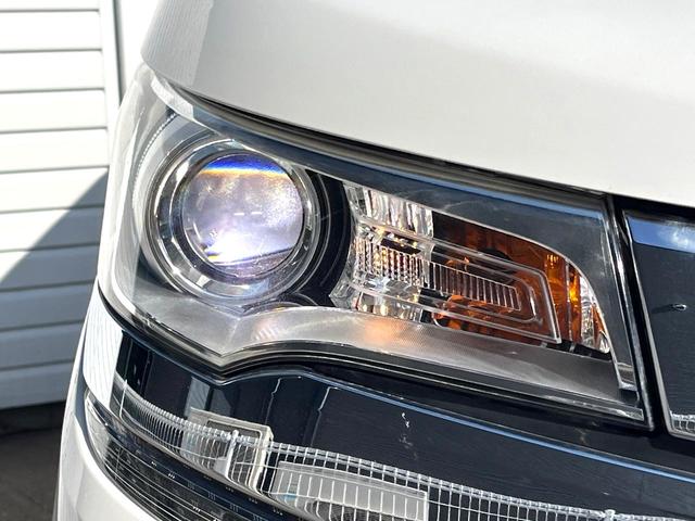 デイズ ハイウェイスター　Ｘ　純正ＳＤナビ　衝突被害軽減システム　禁煙車　ドラレコ　スマートキー　ＨＩＤヘッド　ＥＴＣ　純正１４インチアルミ　オートハイビーム　オートライト　オートエアコン　Ｂｌｕｅｔｏｏｔｈ　ＣＤ　ＤＶＤ再生（12枚目）