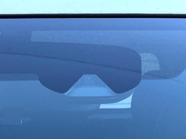 エクストレイル ２０Ｘ　エマージェンシーブレーキパッケージ　禁煙車　エマージェンシーブレーキ　純正ナビ　バックカメラ　シートヒーター　アイドリングストップ　ＥＴＣ　ＬＥＤヘッドライト　Ｂｌｕｅｔｏｏｔｈ再生　スマートキー　横滑り防止装置　オートライト（3枚目）