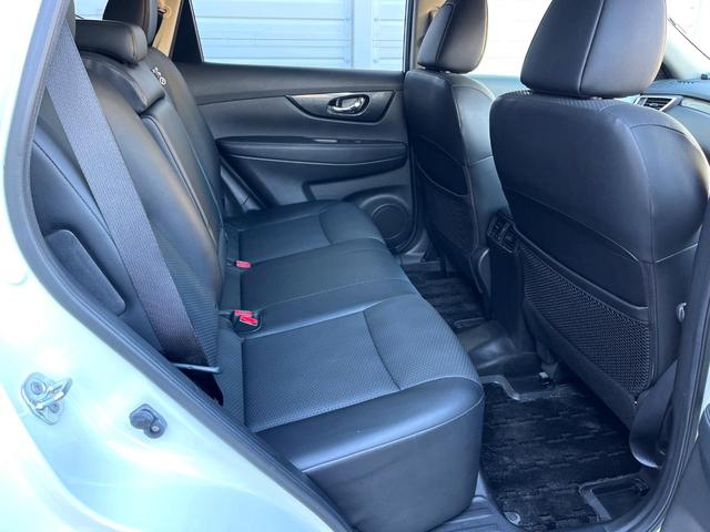 エクストレイル ２０Ｘ　エマージェンシーブレーキパッケージ　禁煙車　エマージェンシーブレーキ　純正ナビ　バックカメラ　シートヒーター　アイドリングストップ　ＥＴＣ　ＬＥＤヘッドライト　Ｂｌｕｅｔｏｏｔｈ再生　スマートキー　横滑り防止装置　オートライト（36枚目）