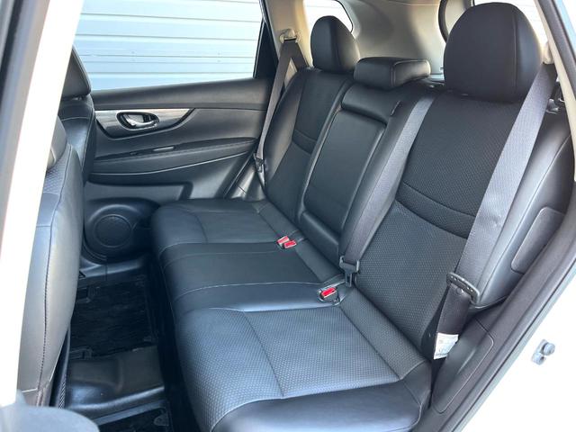 エクストレイル ２０Ｘ　エマージェンシーブレーキパッケージ　禁煙車　エマージェンシーブレーキ　純正ナビ　バックカメラ　シートヒーター　アイドリングストップ　ＥＴＣ　ＬＥＤヘッドライト　Ｂｌｕｅｔｏｏｔｈ再生　スマートキー　横滑り防止装置　オートライト（39枚目）