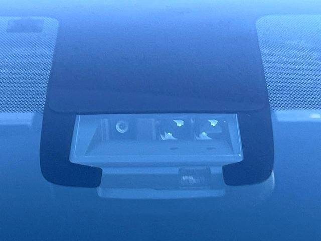 シエンタ ハイブリッドＧ　クエロ　両側電動ドア　バックカメラ　衝突被害軽減システム　禁煙車　ドラレコ　スマートキー　ＬＥＤヘッド　ＥＴＣ　純正１５インチアルミ　オートハイビーム　車線逸脱警報　オートライト　オートエアコン（3枚目）