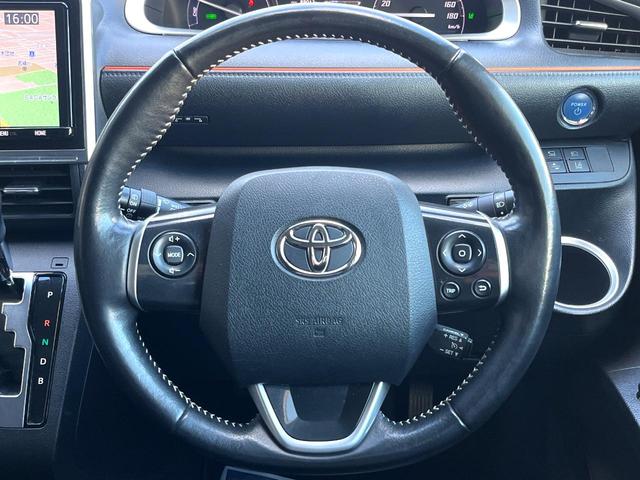 シエンタ ハイブリッドＧ　クエロ　両側電動ドア　バックカメラ　衝突被害軽減システム　禁煙車　ドラレコ　スマートキー　ＬＥＤヘッド　ＥＴＣ　純正１５インチアルミ　オートハイビーム　車線逸脱警報　オートライト　オートエアコン（11枚目）