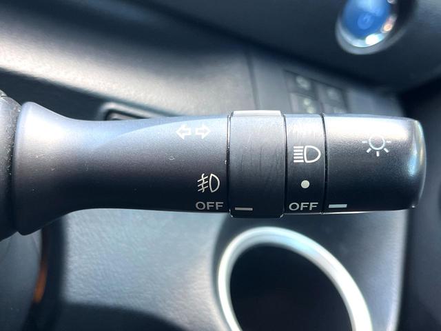 シエンタ ハイブリッドＧ　クエロ　両側電動ドア　バックカメラ　衝突被害軽減システム　禁煙車　ドラレコ　スマートキー　ＬＥＤヘッド　ＥＴＣ　純正１５インチアルミ　オートハイビーム　車線逸脱警報　オートライト　オートエアコン（30枚目）