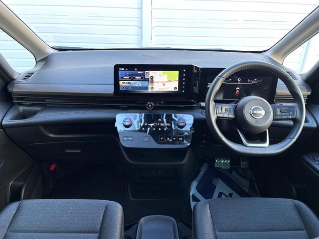 セレナ ｅ－パワー　ハイウェイスターＶ　両側電動ドア　全周囲カメラ　コーナーセンサー　ＬＥＤヘッド　純正１６インチアルミ　オートハイビーム　オートライト　デュアルエアコン　リアエアコン　Ｂｌｕｅｔｏｏｔｈ　フルセグ　ＬＥＤフォグ（2枚目）