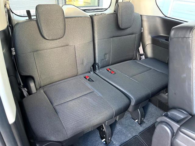 セレナ ｅ－パワー　ハイウェイスターＶ　両側電動ドア　全周囲カメラ　コーナーセンサー　ＬＥＤヘッド　純正１６インチアルミ　オートハイビーム　オートライト　デュアルエアコン　リアエアコン　Ｂｌｕｅｔｏｏｔｈ　フルセグ　ＬＥＤフォグ（9枚目）