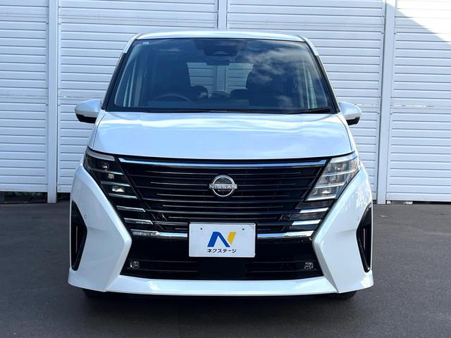 セレナ ｅ－パワー　ハイウェイスターＶ　両側電動ドア　全周囲カメラ　コーナーセンサー　ＬＥＤヘッド　純正１６インチアルミ　オートハイビーム　オートライト　デュアルエアコン　リアエアコン　Ｂｌｕｅｔｏｏｔｈ　フルセグ　ＬＥＤフォグ（14枚目）