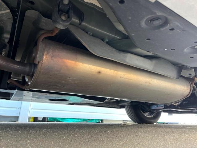 セレナ ｅ－パワー　ハイウェイスターＶ　両側電動ドア　全周囲カメラ　コーナーセンサー　ＬＥＤヘッド　純正１６インチアルミ　オートハイビーム　オートライト　デュアルエアコン　リアエアコン　Ｂｌｕｅｔｏｏｔｈ　フルセグ　ＬＥＤフォグ（61枚目）