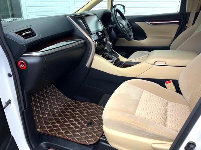 ヴェルファイアハイブリッド Ｘ　４ＷＤ　両側電動ドア　純正ＨＤＤナビ　バックカメラ　コーナーセンサー　ＨＩＤヘッド　ビルトインＥＴＣ　クルコン　オートライト　デュアルエアコン　リアエアコン　Ｂｌｕｅｔｏｏｔｈ　地デジ（34枚目）