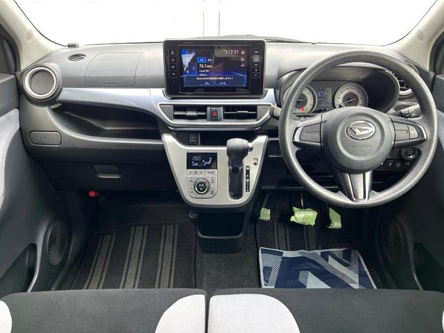 キャスト アクティバＸ　禁煙車　純正ナビ　スマートキー　オートライト　オートエアコン　Ｂｌｕｅｔｏｏｔｈ接続　ベンチシート　２トーンカラー（2枚目）