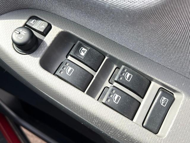 キャスト アクティバＸ　禁煙車　純正ナビ　スマートキー　オートライト　オートエアコン　Ｂｌｕｅｔｏｏｔｈ接続　ベンチシート　２トーンカラー（26枚目）