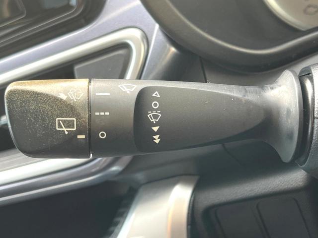 キャスト アクティバＸ　禁煙車　純正ナビ　スマートキー　オートライト　オートエアコン　Ｂｌｕｅｔｏｏｔｈ接続　ベンチシート　２トーンカラー（27枚目）