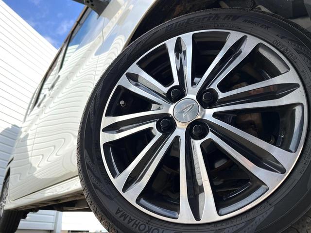 タント カスタムＲＳ　トップエディションＳＡ　両側パワースライドドア　純正ＳＤナビ　スマートアシスト　ＬＥＤヘッドライト　アイドリングストップ　バックカメラ　ドライブレコーダー　Ｂｌｕｅｔｏｏｔｈ再生　ＥＴＣ　スマートキー（16枚目）