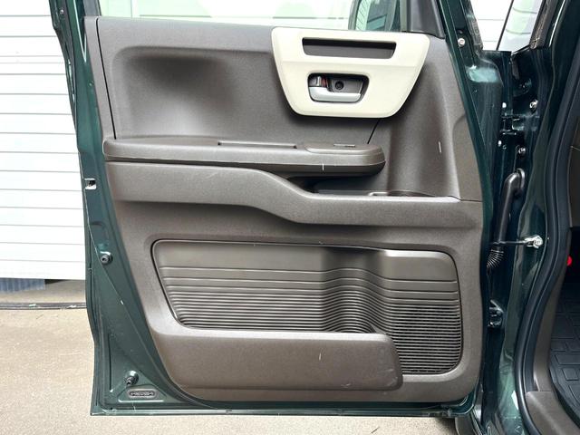 Ｎ－ＢＯＸ ＥＸ　電動スライドドア　純正ＳＤナビ　バックカメラ　衝突被害軽減システム　レーダークルーズ　禁煙車　スマートキー　ＬＥＤヘッド　ＥＴＣ　車線逸脱警報　オートライト　オートエアコン　Ｂｌｕｅｔｏｏｔｈ　ＣＤ（44枚目）