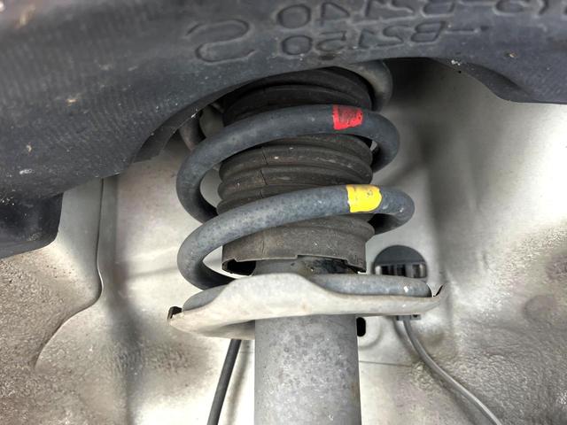 ムーヴコンテ Ｘ　ＳＤナビ　バックカメラ　ＨＩＤヘッド　オートエアコン　Ｂｌｕｅｔｏｏｔｈ　ＣＤ　ＤＶＤ再生　フルセグ（20枚目）