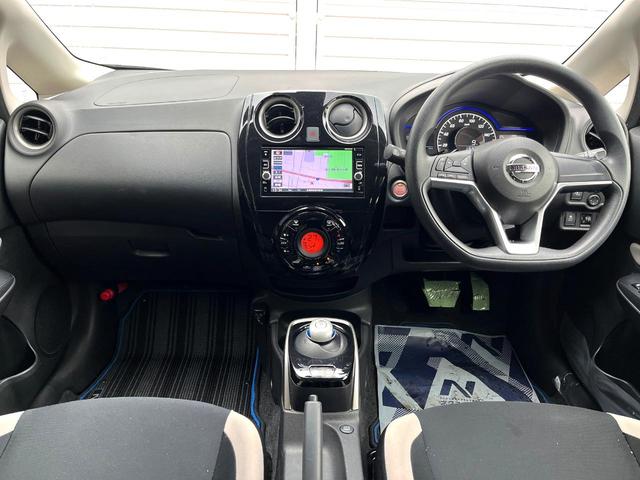 ノート ｅ－パワー　Ｘ　純正ＳＤナビ　全周囲カメラ　衝突被害軽減システム　禁煙車　ドラレコ　スマートキー　ＥＴＣ　純正１４インチアルミ　車線逸脱警報　オートライト　オートエアコン　Ｂｌｕｅｔｏｏｔｈ　ＣＤ（2枚目）