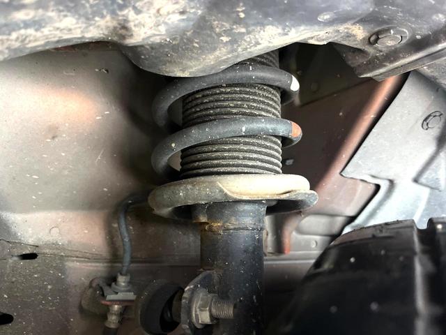 ノート ｅ－パワー　Ｘ　純正ＳＤナビ　全周囲カメラ　衝突被害軽減システム　禁煙車　ドラレコ　スマートキー　ＥＴＣ　純正１４インチアルミ　車線逸脱警報　オートライト　オートエアコン　Ｂｌｕｅｔｏｏｔｈ　ＣＤ（20枚目）