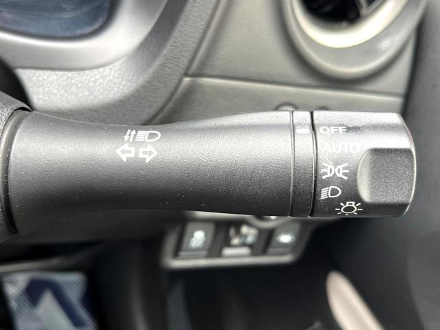 ノート ｅ－パワー　Ｘ　純正ＳＤナビ　全周囲カメラ　衝突被害軽減システム　禁煙車　ドラレコ　スマートキー　ＥＴＣ　純正１４インチアルミ　車線逸脱警報　オートライト　オートエアコン　Ｂｌｕｅｔｏｏｔｈ　ＣＤ（27枚目）