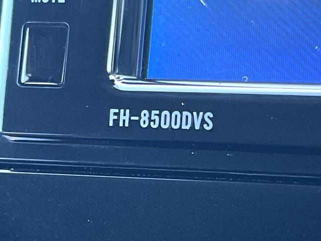 プリウス Ｓセーフティプラス　バックカメラ　衝突被害軽減システム　レーダークルーズ　禁煙車　ドラレコ　スマートキー　ＬＥＤヘッド　ビルトインＥＴＣ　純正１５インチアルミ　オートハイビーム　車線逸脱警報　オートライト（22枚目）