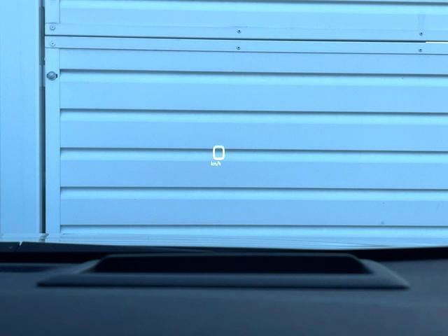 プリウス Ｓセーフティプラス　バックカメラ　衝突被害軽減システム　レーダークルーズ　禁煙車　ドラレコ　スマートキー　ＬＥＤヘッド　ビルトインＥＴＣ　純正１５インチアルミ　オートハイビーム　車線逸脱警報　オートライト（33枚目）