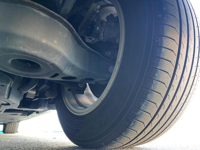 プリウス Ｓセーフティプラス　バックカメラ　衝突被害軽減システム　レーダークルーズ　禁煙車　ドラレコ　スマートキー　ＬＥＤヘッド　ビルトインＥＴＣ　純正１５インチアルミ　オートハイビーム　車線逸脱警報　オートライト（55枚目）