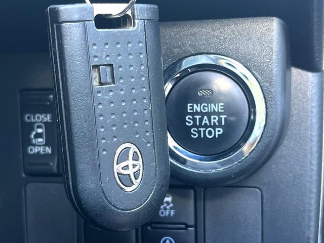 ルーミー カスタムＧ　Ｓ　純正ナビ　両側パワスラ　ＥＴＣ　ドラレコ　衝突軽減（5枚目）