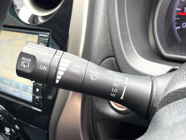 ノート Ｘ　エマージェンシーブレーキパッケージ　純正ＳＤナビ　バックカメラ　衝突被害軽減システム　コーナーセンサー　スマートキー　ＥＴＣ　オートエアコン　Ｂｌｕｅｔｏｏｔｈ　ＣＤ　ＤＶＤ再生　フルセグ（28枚目）