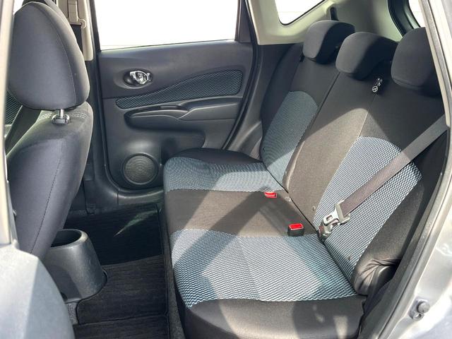 ノート Ｘ　エマージェンシーブレーキパッケージ　純正ＳＤナビ　バックカメラ　衝突被害軽減システム　コーナーセンサー　スマートキー　ＥＴＣ　オートエアコン　Ｂｌｕｅｔｏｏｔｈ　ＣＤ　ＤＶＤ再生　フルセグ（38枚目）