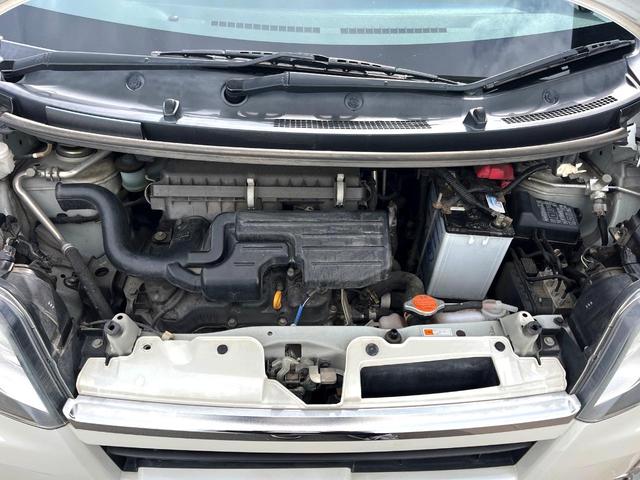 ムーヴ カスタム　Ｘ　スマートキー　ＬＥＤヘッド　純正１４インチアルミ　オートライト　オートエアコン（18枚目）