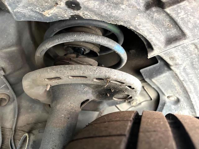 プリウスアルファ Ｇツーリングセレクション　ＳＤナビ　バックカメラ　スマートキー　ＬＥＤヘッド　ビルトインＥＴＣ　クルコン　純正１７インチアルミ　オートライト　オートエアコン　Ｂｌｕｅｔｏｏｔｈ　ＣＤ　ＤＶＤ再生　地デジ（20枚目）